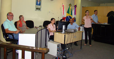 licitacao_radio_28-02-12